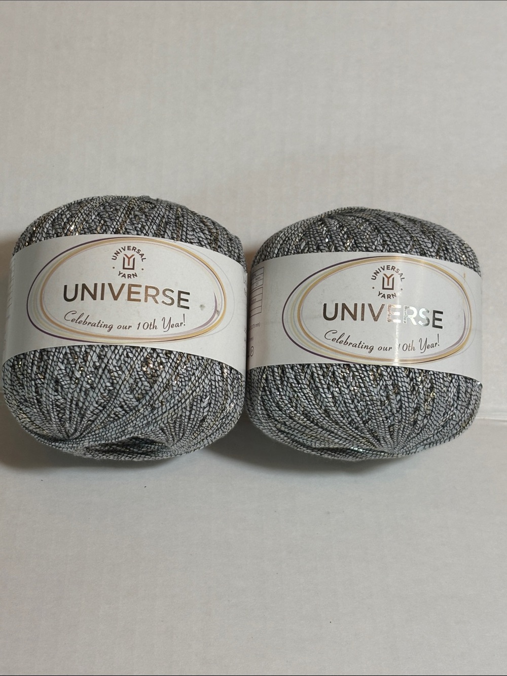 Universe set of 2 Merallic Silver-Gray